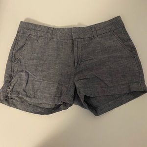 Gap khaki shorts